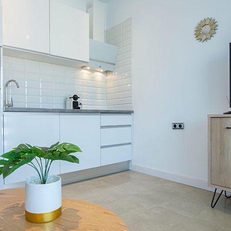Estudio En Torremolinos Con Piscina Экстерьер фото